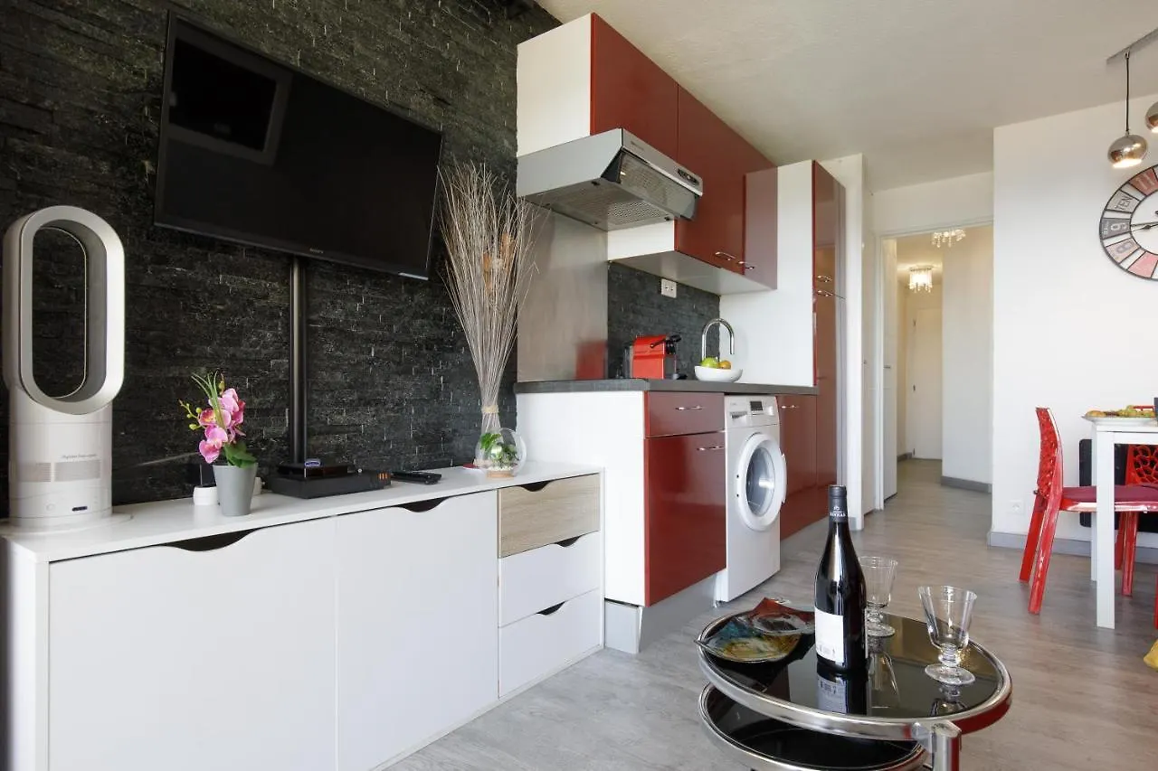Appartement Zahara Yourhosthelper à Cannes France